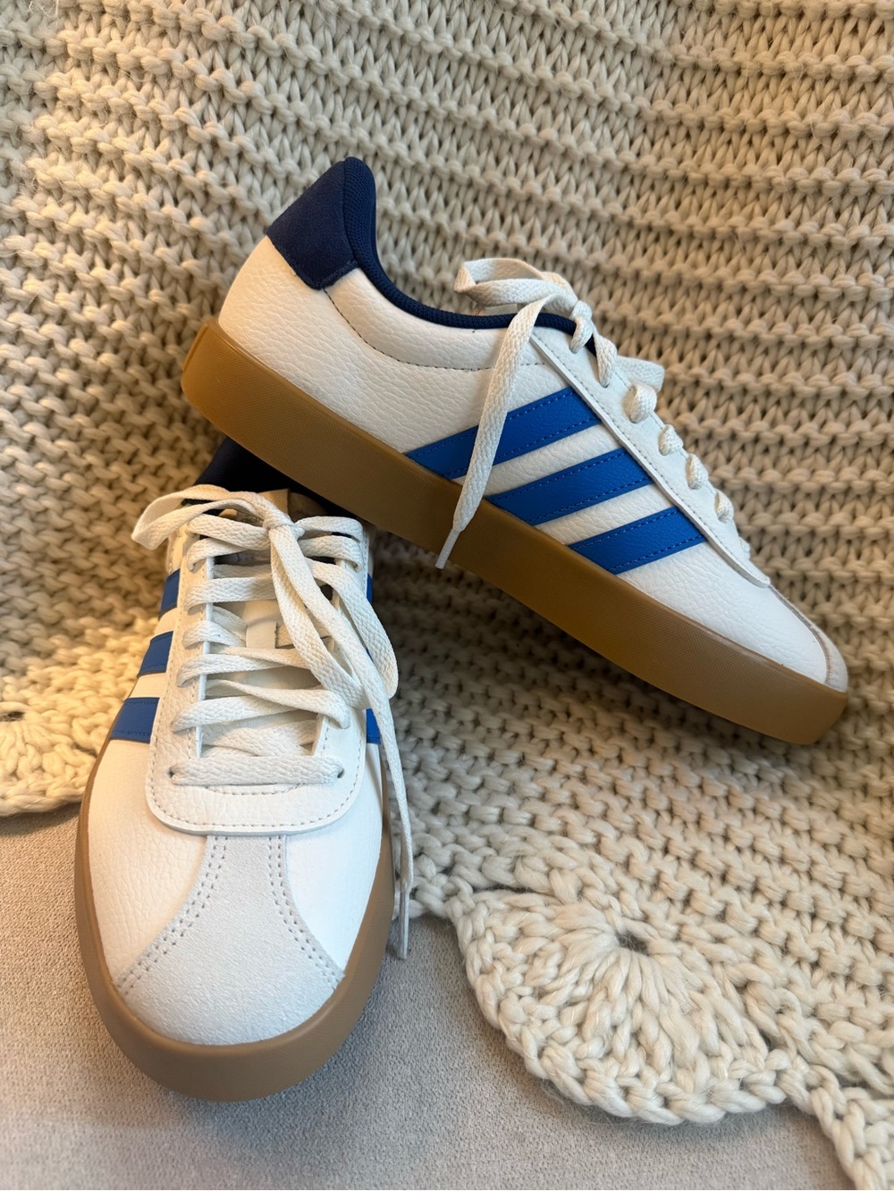 adidas White Sneakers with Blue Stripes and Gum Sole
